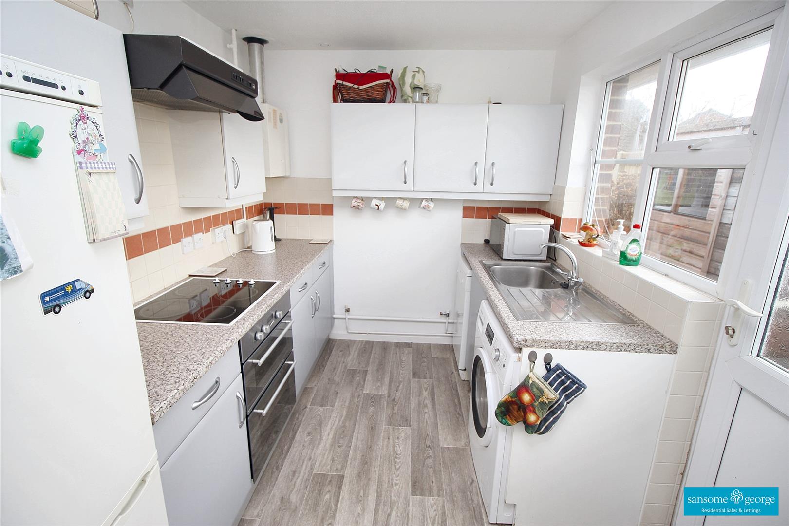 Condor Close, Tilehurst, Reading